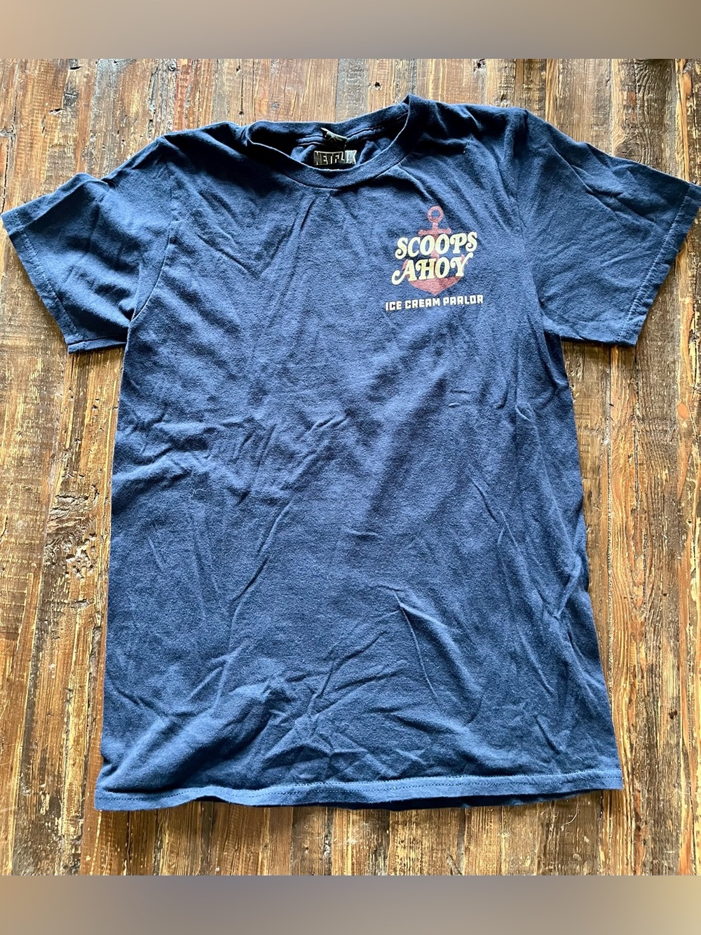 Netflix Stranger Things Scoops Ahoy Navy Graphic Tee Adult Sz S